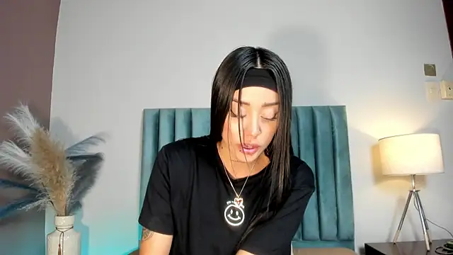 NoraDasilva online show from February 2026 11:24:02 PM