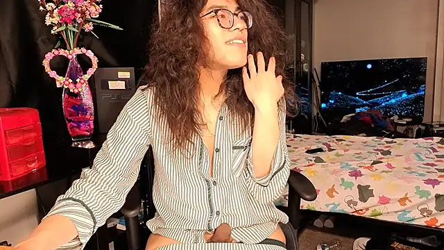 ShinyCherub online show from March 2025 02:35:02 AM