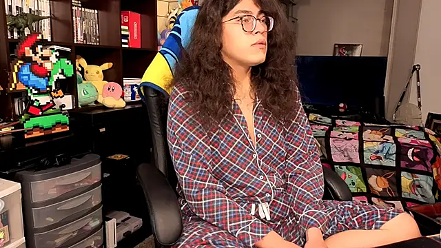 ShinyCherub online show from November 2025 02:05:02 PM