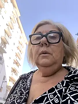 Merilulla online show from October 2025 12:28:02 PM