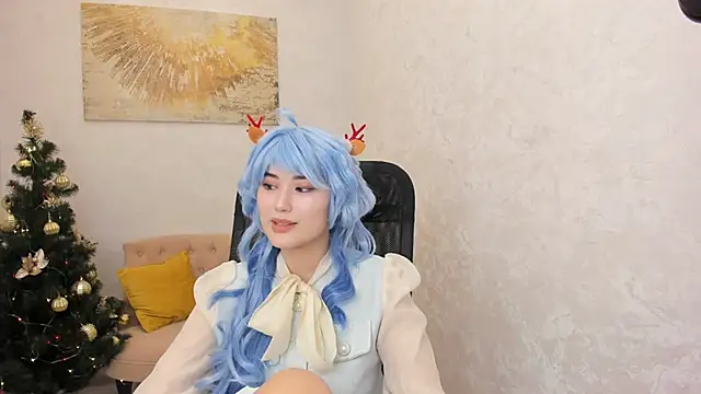 AnneTLi online show from December 2024 06:20:02 AM