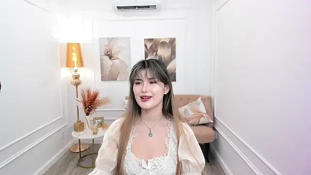 AnneTLi online show from March 2026 08:37:02 AM