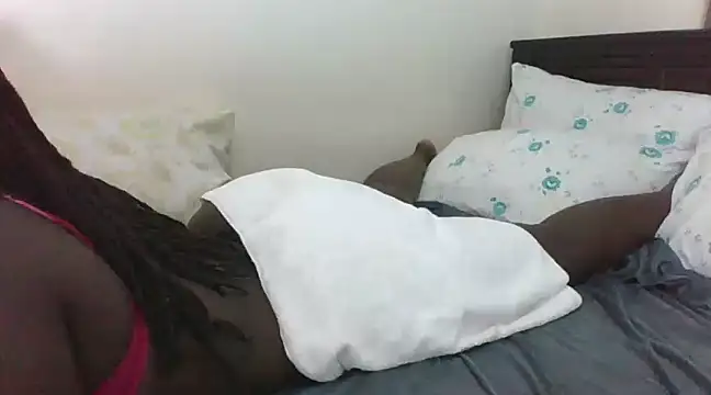 Snapshot of Darkberry chatting on February 2025 08:08:02 PM Darkberry online show from February 2025 08:08:02 PM