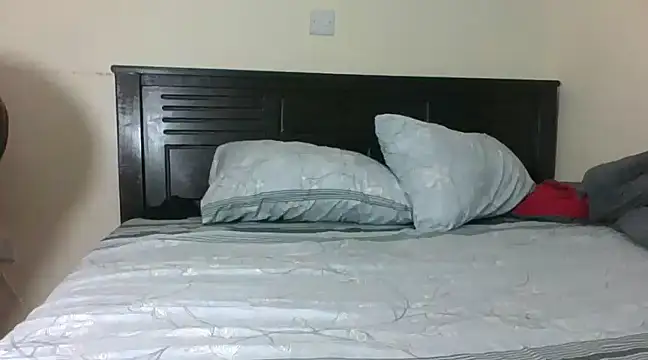 Snapshot of Darkberry chatting on March 2025 12:12:01 AM Darkberry online show from March 2025 12:12:01 AM