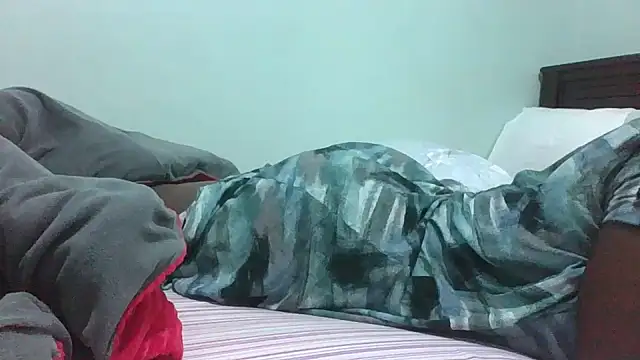 Snapshot of Darkberry chatting on September 2025 10:37:01 AM Darkberry online show from September 2025 10:37:01 AM