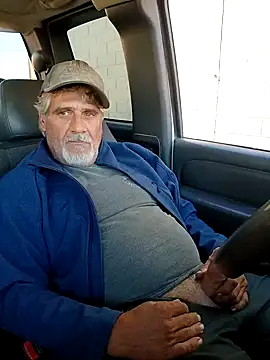 Snapshot of TTolbert chatting on December 2024 03:44:01 PM TTolbert online show from December 2024 03:44:01 PM