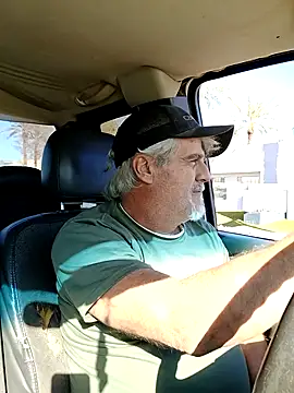 Snapshot of TTolbert chatting on January 2025 09:10:01 PM TTolbert online show from January 2025 09:10:01 PM