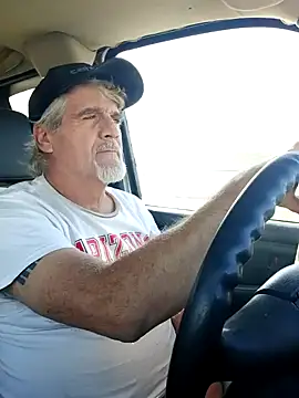 Snapshot of TTolbert chatting on January 2025 04:41:01 PM TTolbert online show from January 2025 04:41:01 PM