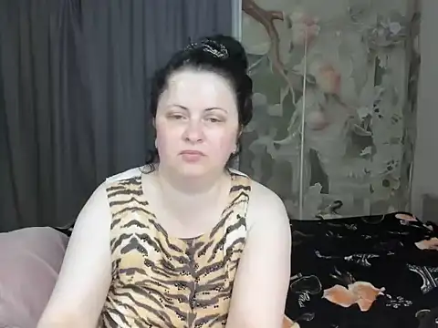 Snapshot of Lillian2 chatting on July 2026 03:02:02 AM Lillian2 online show from July 2026 03:02:02 AM