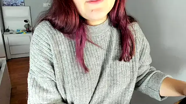 Snapshot of SexyBreaksss chatting on December 2024 01:33:02 PM SexyBreaksss online show from December 2024 01:33:02 PM