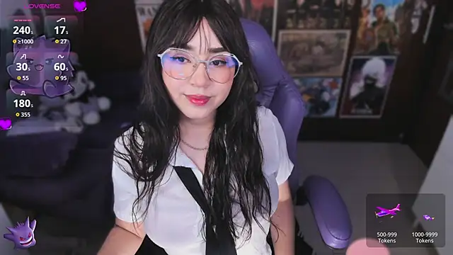 Snapshot of emi_cute chatting on September 2025 06:26:02 AM emi cute online show from September 2025 06:26:02 AM