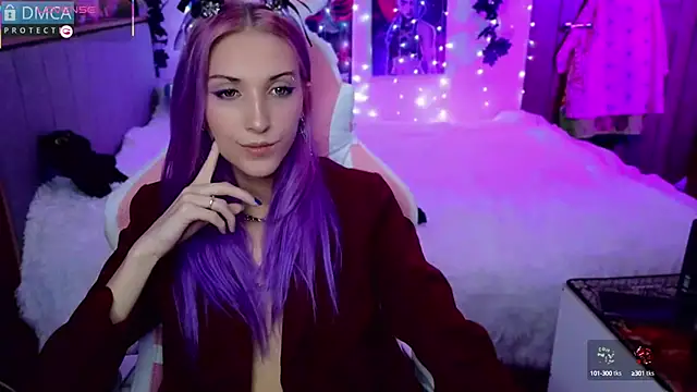 Violet Noir online show from January 2025 09:35:02 AM