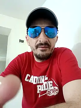 Adriandan1982 online show from April 2026 10:30:02 AM