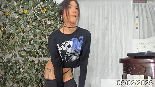 BunnyHotsx online show from February 2025 07:29:01 AM