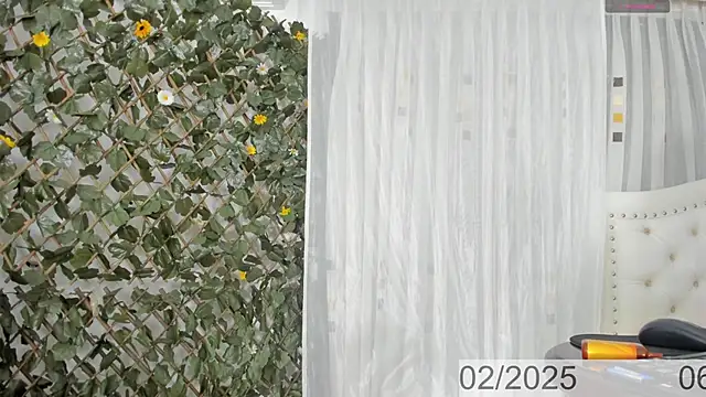 BunnyHotsx online show from February 2025 01:15:01 AM