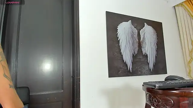 BunnyHotsx online show from March 2025 04:54:02 AM