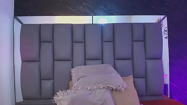  MiaBrown  online show from February 2026 12:11:01 PM