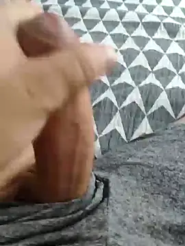 Snapshot of AndrePaus chatting on February 2025 11:09:02 AM AndrePaus online show from February 2025 11:09:02 AM