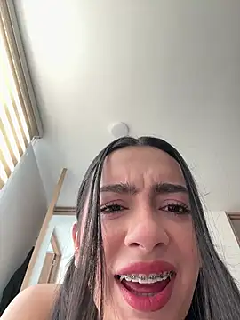 Snapshot of Nicollemays chatting on March 2026 03:26:01 PM Nicollemays online show from March 2026 03:26:01 PM