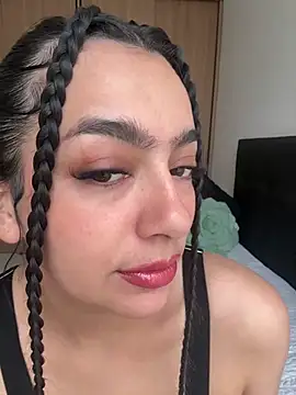 Nicollemays online show from June 2026 02:28:01 PM