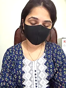 Suvosri online show from November 2025 07:03:01 PM