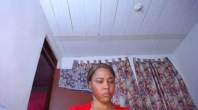 yselahot online show from January 2025 12:50:01 PM