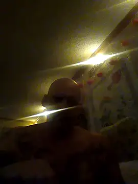 ClydeCan409 online show from March 2026 02:34:01 PM