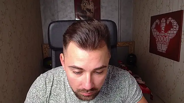 Snapshot of DuncanStone chatting on December 2024 03:03:02 PM DuncanStone online show from December 2024 03:03:02 PM