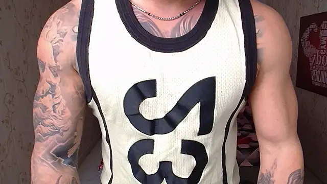 Snapshot of DuncanStone chatting on December 2024 10:23:02 AM DuncanStone online show from December 2024 10:23:02 AM