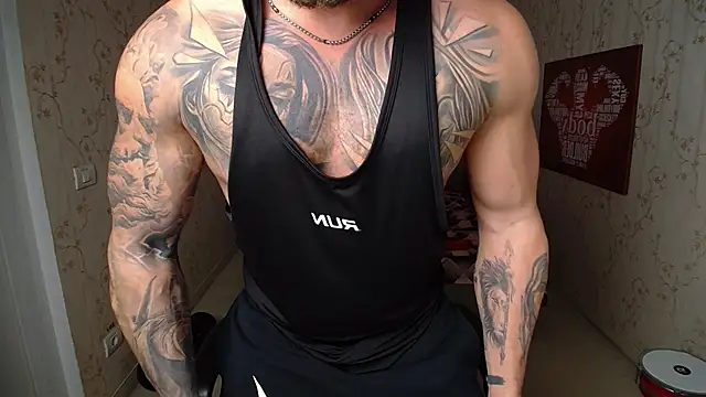 Snapshot of DuncanStone chatting on December 2024 05:10:02 PM DuncanStone online show from December 2024 05:10:02 PM