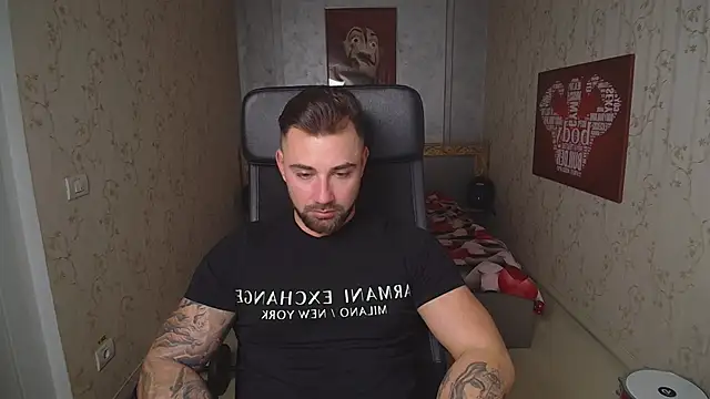 Snapshot of DuncanStone chatting on December 2024 03:00:02 PM DuncanStone online show from December 2024 03:00:02 PM