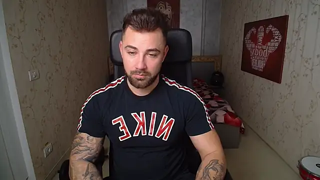 Snapshot of DuncanStone chatting on December 2024 09:01:01 AM DuncanStone online show from December 2024 09:01:01 AM