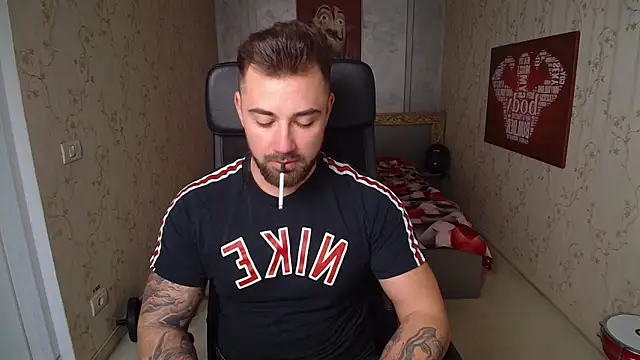 Snapshot of DuncanStone chatting on December 2024 12:05:02 PM DuncanStone online show from December 2024 12:05:02 PM