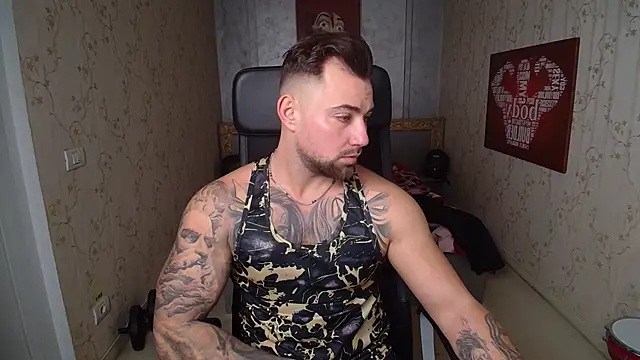 Snapshot of DuncanStone chatting on December 2024 10:14:02 AM DuncanStone online show from December 2024 10:14:02 AM