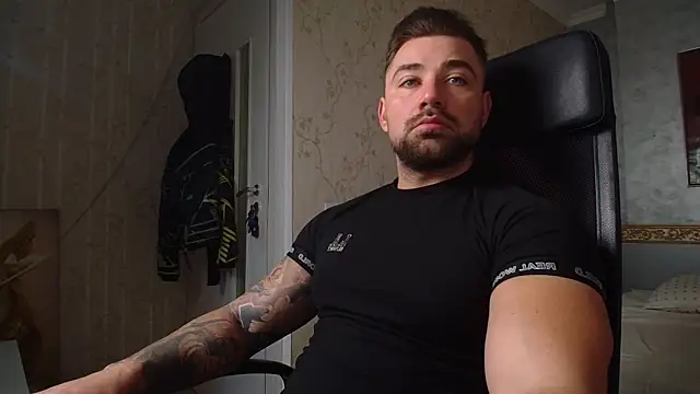 Snapshot of DuncanStone chatting on January 2025 01:10:02 PM DuncanStone online show from January 2025 01:10:02 PM