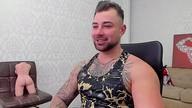 Snapshot of DuncanStone chatting on January 2025 08:11:01 AM DuncanStone online show from January 2025 08:11:01 AM