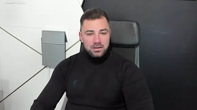 Snapshot of DuncanStone chatting on February 2025 05:05:02 AM DuncanStone online show from February 2025 05:05:02 AM