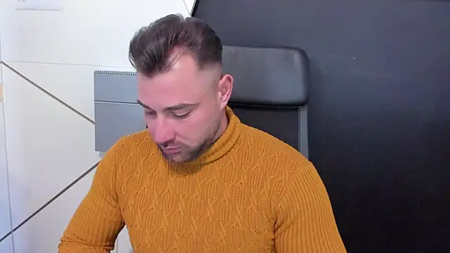 Snapshot of DuncanStone chatting on February 2025 12:17:02 PM DuncanStone online show from February 2025 12:17:02 PM