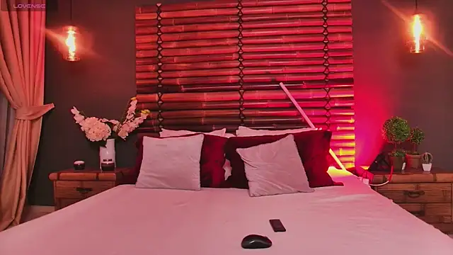 EllaViceX online show from November 2025 05:28:02 AM