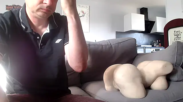 Snapshot of freddy0222222 chatting on July 2026 07:01:02 AM freddy0222222 online show from July 2026 07:01:02 AM
