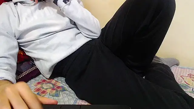 Alexdelarge323 online show from February 2025 10:37:02 AM