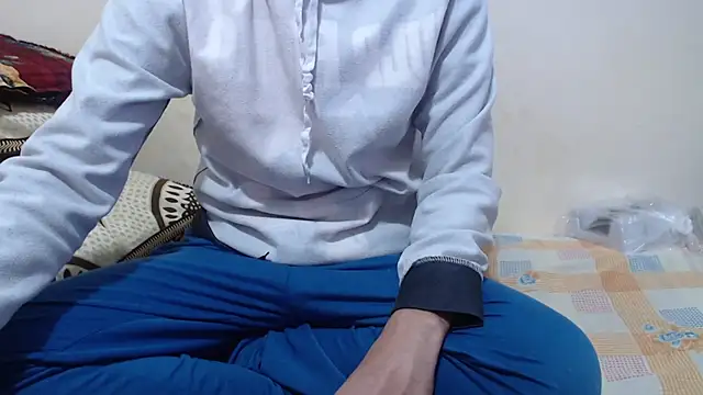 Alexdelarge323 online show from February 2026 10:41:02 AM