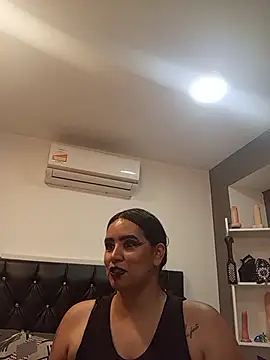 Snapshot of MariaGaitan chatting on March 2026 05:07:02 PM MariaGaitan online show from March 2026 05:07:02 PM