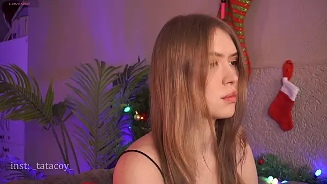 Snapshot of TataCoy chatting on January 2025 07:14:02 AM TataCoy online show from January 2025 07:14:02 AM