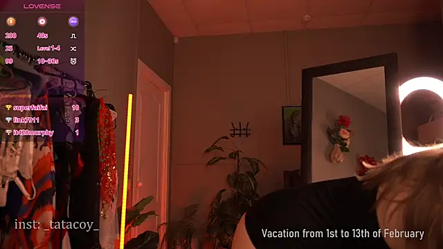 Snapshot of TataCoy chatting on January 2025 11:04:02 AM TataCoy online show from January 2025 11:04:02 AM