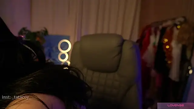 Snapshot of TataCoy chatting on March 2025 07:16:02 AM TataCoy online show from March 2025 07:16:02 AM