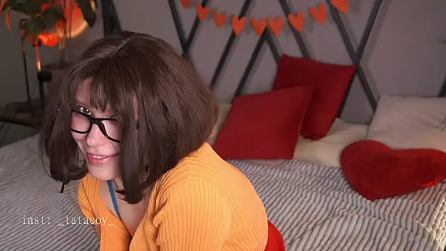 Snapshot of TataCoy chatting on October 2025 01:51:02 PM TataCoy online show from October 2025 01:51:02 PM