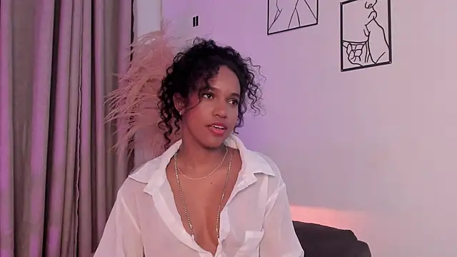 Tina Rouse2 online show from February 2026 11:08:02 PM