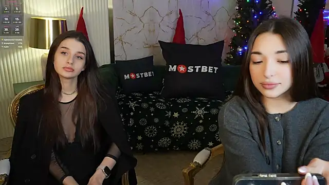 Jasmine Flow online show from December 2024 03:37:01 PM