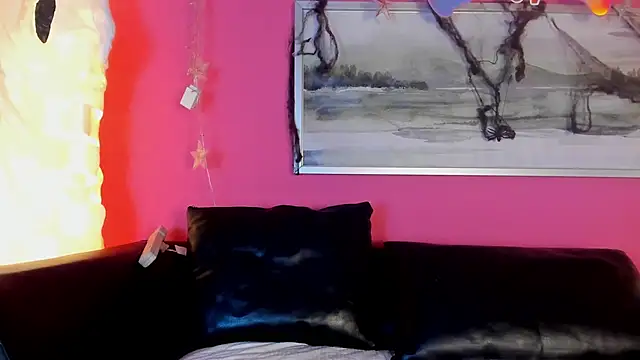 Tiffanysurez  online show from October 2025 08:43:02 PM